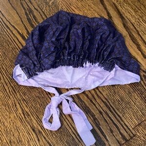 Reversible scrub cap